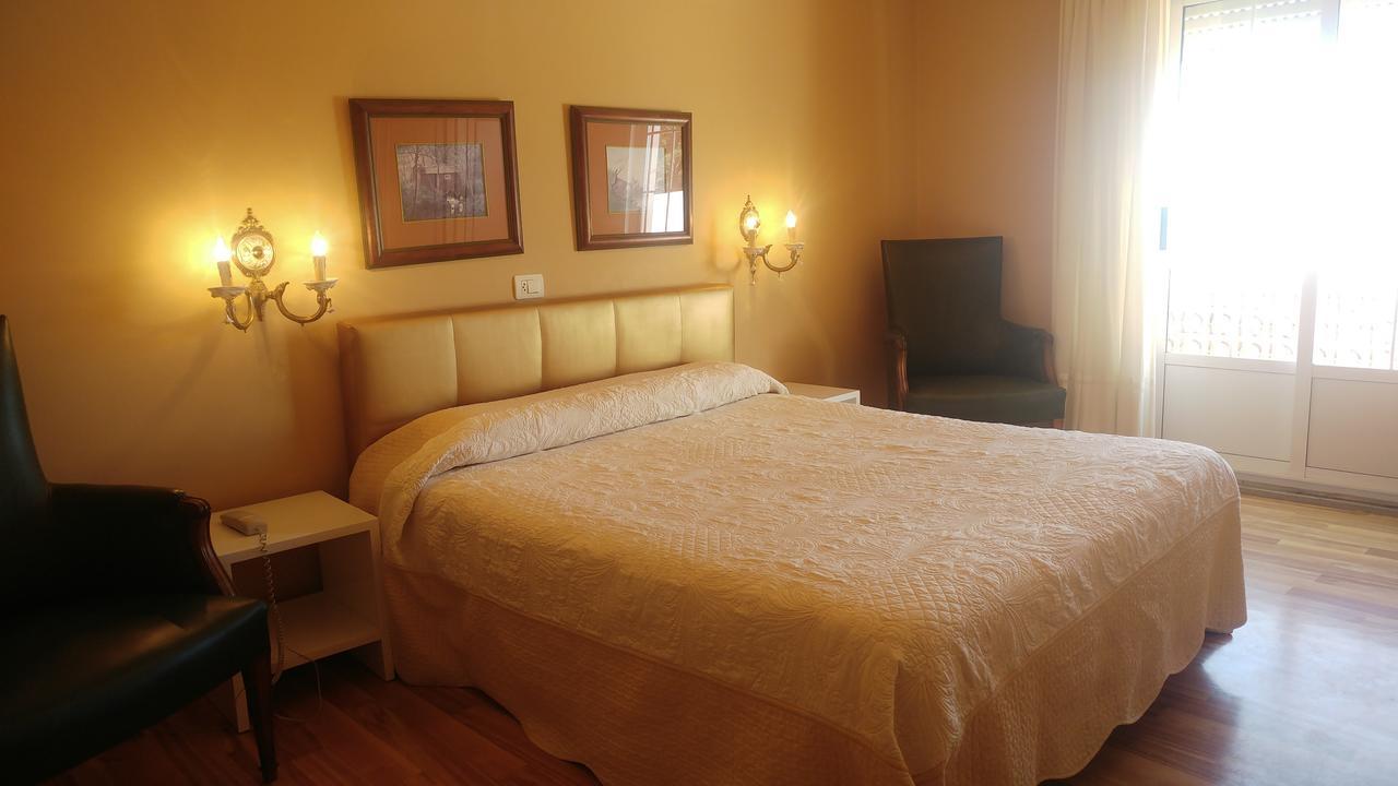 Hotel El Molino A Guarda Extérieur photo